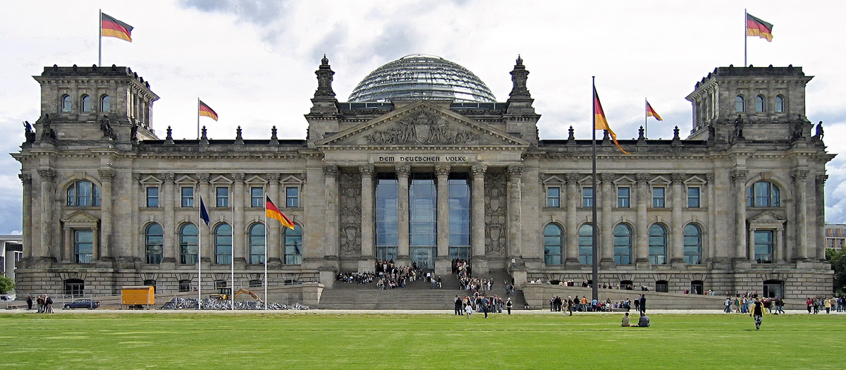 Visitor and Information Centre of the German Bundestag Image 1